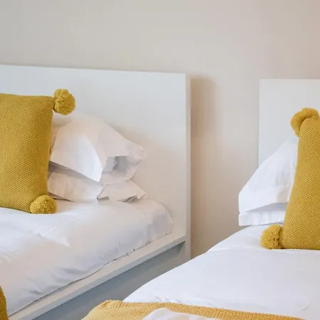 Holiday home The Ascot -free On Site Parking York
