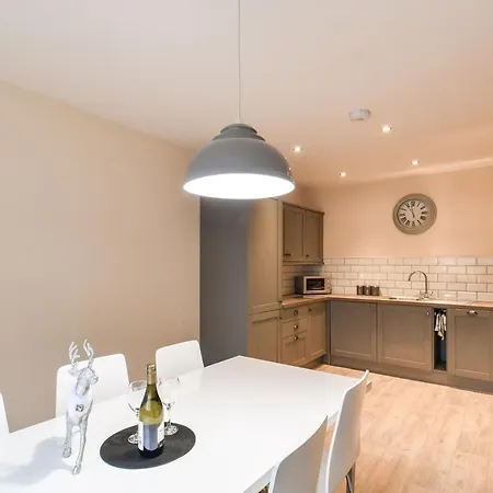 The Ascot -free On Site Parking Holiday home